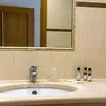 Apartmán With 2 Bedrooms, 2m To The