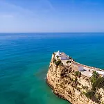 Apartment With 2 Bedrooms, 2m To The