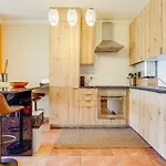 Apartment With 2 Bedrooms, 2m To The *