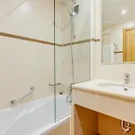 Apartment With 2 Bedrooms, 2m To The