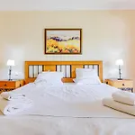 Apartment With 2 Bedrooms, 2m To The