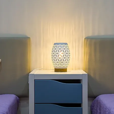 Apartamento With 2 Bedrooms, 2m To The