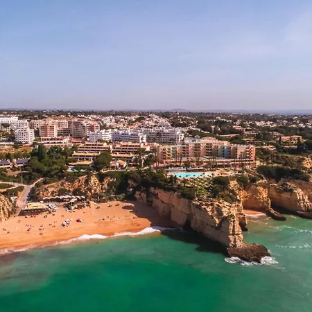 Apartamento With 2 Bedrooms, 2m To The